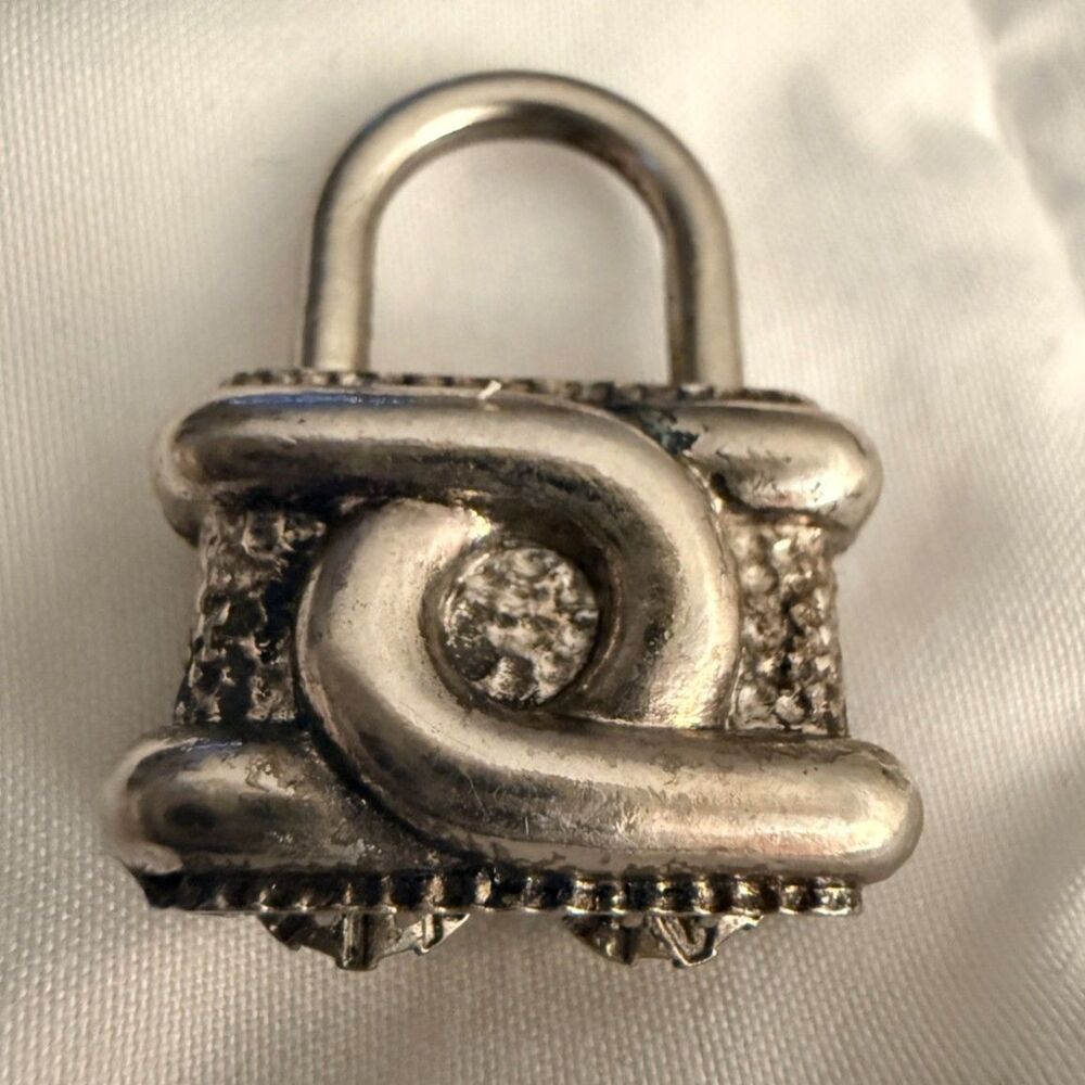 Rare Vintage Homecraft Cameo Combination Lock